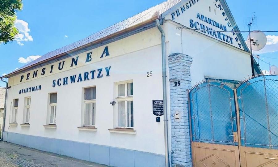 מלון מאקו Pensiunea Schwartzy מראה חיצוני תמונה
